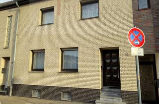 Haus kaufen in 52353 Düren, Top-geschnittenes Reihenmittelhaus mit Garten & Doppelgarage in ruhiger Lage von Düren-Arnoldsweiler