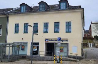 Anlageobjekt in Markt, 08233 Treuen, Renditeobjekt (Wohn-u.Geschäftshaus), saniert und vermietet mit 3 Einheiten im Zentrum von Treuen