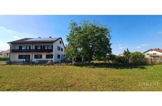 Grundstück zu kaufen in 82399 Raisting, Ammersee-Region: Großes Baugrundstück mit Altbestand und Entwicklungspotenzial