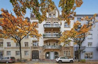 Wohnung kaufen in 76137 Karlsruhe, Karlsruhe - 2-Zimmer-Wohnung in denkmalgeschütztem Altbau der Karlsruher Südstadt