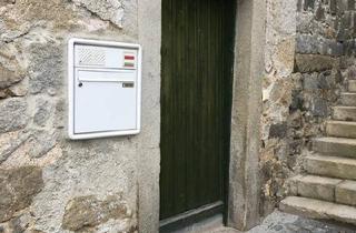 Wohnung kaufen in 94538 Fürstenstein, Fürstenstein - Wohnen in historischem Mauern am Schloss mit toller Aussicht