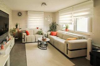 Haus kaufen in 73773 Aichwald, Aichwald - Bequemer und grobzügig wohnen: Erdgeschosswohnung in zentraler Lage