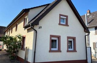 Einfamilienhaus kaufen in 67376 Harthausen, Harthausen - Einfamilienhaus mit großem Innenhof, Scheune und sonnigem Garten