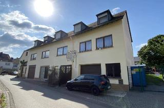 Haus kaufen in 54349 Trittenheim, Trittenheim - Großzügiges Wohnhaus mit vermieteter Einliegerwohnung