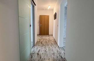 Wohnung kaufen in 67663 Innenstadt, Helle 4-Zimmer-Wohnung mit Balkon und Weitblick