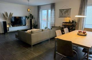 Wohnung kaufen in Wöschbacher Straße 37, 76327 Pfinztal, Neuwertige 3-Zimmer Wohnung im 1. OG in Pfinztal