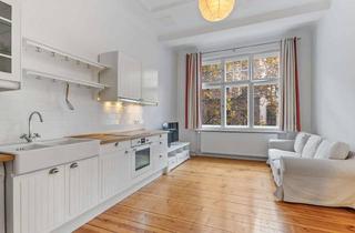 Wohnung kaufen in Müllenhoffstraße 16, 10967 Kreuzberg, Altbaucharme im Gräfekiez: bezugsfreie 1,5-Zimmer-Wohnung mit Balkon zum Wohlfühlen