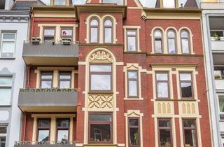 Wohnung kaufen in Wihelminenstraße 18, 24103 Damperhof, Altbau-Juwel über den Dächern Kiels: Großzügiges Wohnen mit Dachterrasse & Doppelgarage