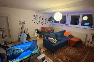 Wohnung mieten in 40217 Unterbilk, Helle 2-Zimmer Dachgeschosswohnung in Düsseldorf Unterbilk