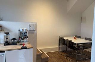 Wohnung mieten in 58452 Witten, Schicke 2-Zimmer Studentenwohnung mit EBK im 2. OG im Zentrum Wittens