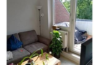 Wohnung mieten in 26388 Fedderwardergroden, Dachgeschosswohnung 2 Zimmer in 26388 Wilhelmshaven