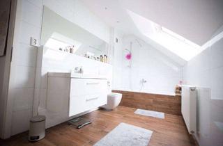 Wohnung mieten in 45770 Marl, Freundliche 3-Raum-DG-Wohnung mit EBK, Klimaanlage und Loggia in Marl