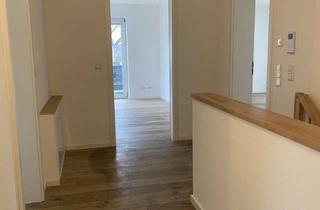 Wohnung mieten in 82110 Germering, Exklusive 4-Zimmer Erdgeschosswohnung mit Garten