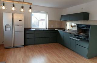 Wohnung mieten in Meisenstraße 41, 94315 Straubing, Helle 2,5-Zimmer Wohnung im 1. OG inkl. Einbauküche in Straubing Kernstadt