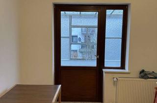 Wohnung mieten in Pfalzburger Straße 102, 28207 Hastedt, 4 Zimmer Wohnung mit Balkon in Bremen-Hastedt