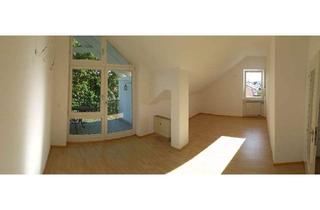 Wohnung mieten in Sonnenweg, 85604 Zorneding, Helle Dachgeschosswohnung mit 2 Balkonen, EBK und SüdWest-Ausrichtung