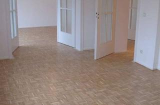 Wohnung mieten in 40597 Benrath, D-Benrath, zentr. geleg., eleg. 3 Zi.Whg m. Balkon u. Gartennutzung