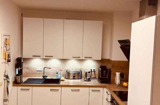 Wohnung mieten in Lanzingerstr., 83250 Marquartstein, Gepflegte Wohnung mit zweieinhalb Zimmern sowie Balkon, EBK, TG und Dachboden in 83250 Marquartstein