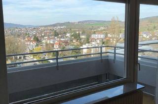 Wohnung mieten in Burgbergring 44, 88662 Überlingen, Helle 3,5-Zimmer Wohnung mit Balkon im 6. OG in Überlingen