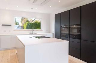 Einfamilienhaus kaufen in 72768 Reutlingen, Freistehendes Einfamilienhaus zum Verlieben - gehobener Familientraum in guter Lage!