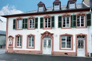 Haus kaufen in 54290 Innenstadt, Saniertes MFH mit vier Wohneinheiten und zusätzlicher Gewerbeeinheit in exponierter Lage zu verkaufe