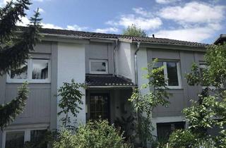 Haus kaufen in Lindenstrasse, 55270 Klein-Winternheim, Freistehendes Haus mit grandiosen Fernblick