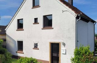 Haus kaufen in An Der Windfuhr 20a, 58675 Hemer, Geräumiges 7-Zimmer-Haus mit Garage in Hemer-Deilinghofen!