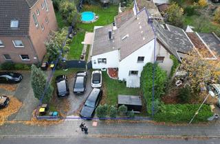 Haus kaufen in Hasseler Richtweg 91, 40229 Eller, Geräumiges 5-Zimmer Haus mit Einliegerw. und Pool in Düsseldorf-Eller
