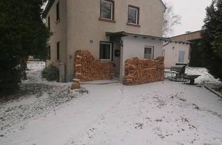 Haus mieten in Bachstraße, 95180 Berg, Großes und günstiges 5-Zimmer-Einfamilienhaus zur Miete in Berg, Berg