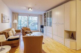 Wohnung kaufen in 27472 Cuxhaven, Sehr gepflegte 2-Zimmer-Eigentumswohnung mit Garage in Toplage am Seedeich