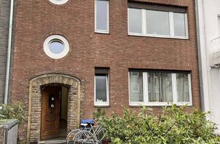 Wohnung mieten in Sybelstrasse 12, 40239 Düsseltal, Möblierte, stilvolle Altbauwohung mit Charme: Hohe Decken, Parkettböden, Garten & Balkon