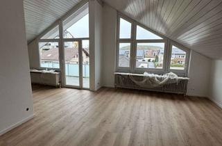 Wohnung mieten in 71139 Ehningen, Helle, neu renovierte 2,5-Zimmer-Atelierwohnung mit EBK & Balkon in Ehningen, hell und ruhig gelegen