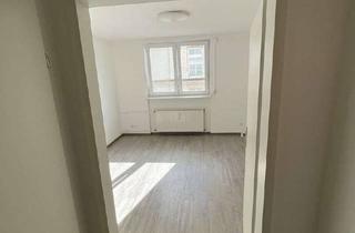 Wohnung mieten in 55116 Altstadt, Stilvolle und moderne 1-Zimmer-Wohnung mit EBK in Zentrumslage