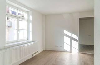 Wohnung mieten in 71634 Ludwigsburg, Sanierte Altbauwohnung in Citylage