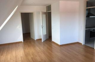 Wohnung mieten in Kirchgasse 6 /1, 72124 Pliezhausen, Stilvolle Dachgeschosswohnung mit EBK, Balkon und Tiefgaragenstellplatz (Duplex)