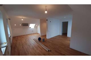 Wohnung mieten in Hinzistobler Straße, 88212 Ravensburg, Großzügige, helle 3-Zimmer-Dachgeschosswohnung in Ravensburg