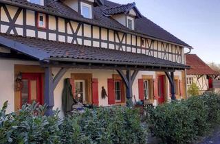 Wohnung mieten in 96274 Itzgrund, Wohnen mit Pferden - charmante 2,5-Zimmer-Wohnung auf historischem Hof