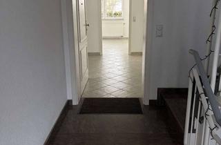 Wohnung mieten in 63762 Großostheim, Helle 3,5-Zimmer Wohnung im Erdgeschoss mit Garten in Großostheim