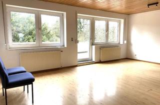 Wohnung mieten in Bahnstraße 39, 52355 Düren, Modernisierte 2-Zimmer-Wohnung mit Balkon in Düren
