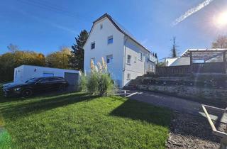 Einfamilienhaus kaufen in 75438 Knittlingen, Energetisch saniertes und umfangreich modernisiertes Einfamilienhaus in Halbhöhenlage