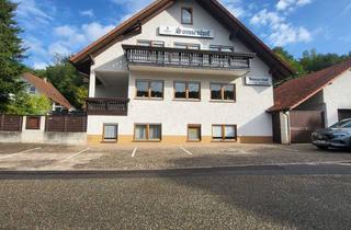 Haus kaufen in Kastanienstraße, 76889 Dörrenbach, Großzügiges Haus mit 306 m² Wohnfläche in Dörrenbach