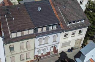 Haus kaufen in 32105 Bad Salzuflen, Bad Salzuflen - Modernisiertes Reihenmittelhaus in Top Lage - Innenstadtlage von Bad Salzuflen