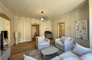 Wohnung kaufen in Schwabacher Str. 65, 90763 Südstadt, Zeitloser Altbaucharme trifft Design - hochwertig sanierte Denkmalwohnung in der Fürther Südstadt