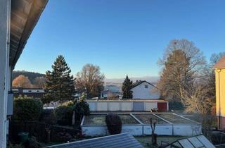 Wohnung kaufen in 72829 Engstingen, Renovierte 3-Zimmer-Wohnung in kleiner Wohneinheit am Ortsrand!