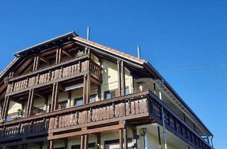 Wohnung kaufen in 75328 Schömberg, Traumwohnung mit Waldblick in Schwarzwald Luftkurort
