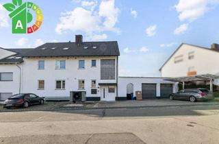 Wohnung kaufen in 90530 Wendelstein, Charmante, moderne 3-Zimmer-Eigentumswohnung mit 3 Stellplätzen in Wendelstein-Großschwarzenlohe