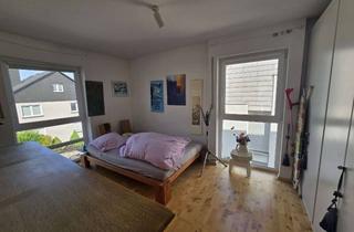 Wohnung kaufen in 61381 Friedrichsdorf, Charmante 2-Zimmer-Wohnung mit Balkon und Blick auf Frankfurt – nur für Kapitalanleger