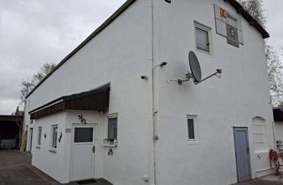 Wohnung mieten in Pinneberger Straße 26, 22457 Schnelsen, Schnelsen 3 Zimmer Wohnung 90 qm auf 2 Etagen, Stellplatz, Garten