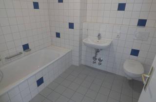 Wohnung mieten in Dr.-Enders-Str. 40, 95030 Innenstadt, Erstbezug nach energetischer Sanierung