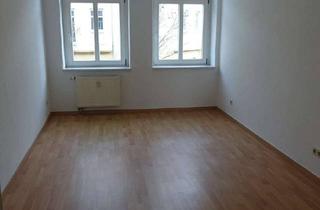 Wohnung mieten in Hauptstr. 14, 01796 Pirna, Helle, freundliche 2-R-Whg., sanierter Altbau zentrumsnah, Pirna